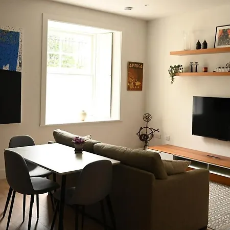 Luxury Modern Seaview דבלין